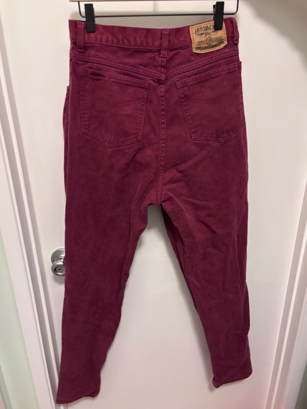 Vintage Jordache Burgundy Red High Rise Straight Leg mom Jeans Sz 12, 28, Denim